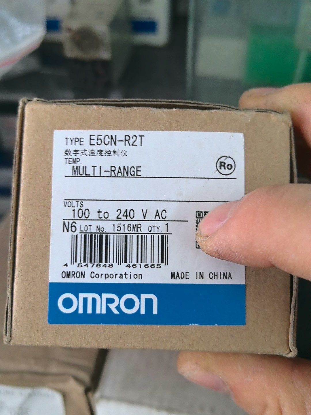 原装欧姆龙温控器E5CN-R2议价