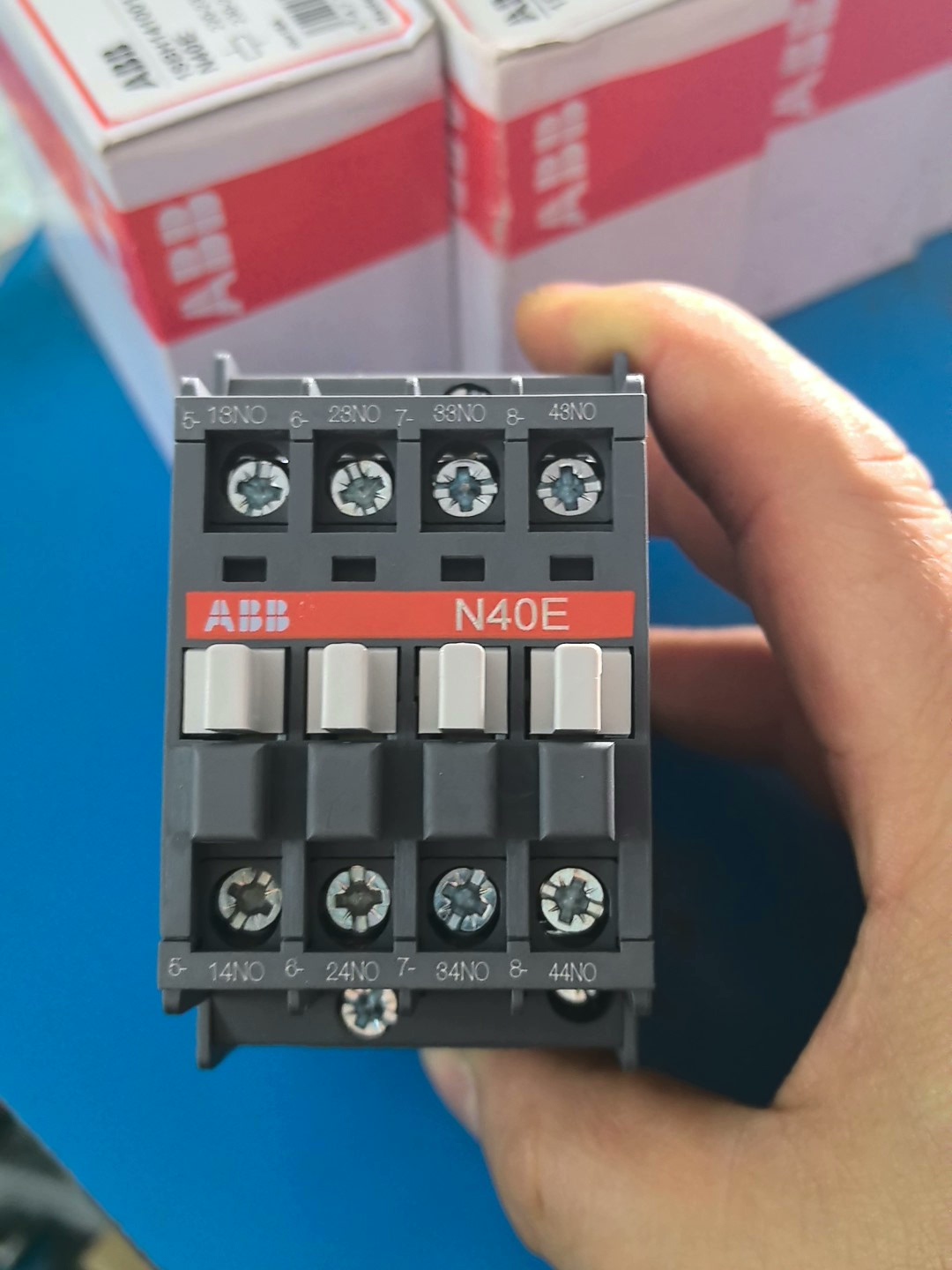 原装ABB继电器N40E 货期新 2个议价