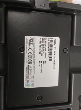 现货70个 接近全新 pm983a 3.84tb   u2