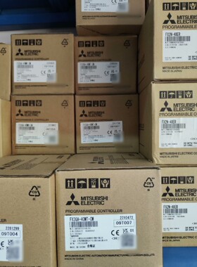 三菱PLC FX3GA-40MT-CM。原装正品，全新未拆封