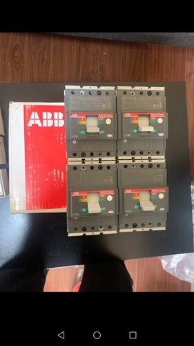 ABB塑壳断路器 T2H160 R12.5 PF 3P 全新