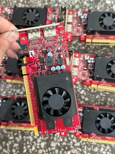 3张微星gt720 1G D5 显卡！品牌拆机 成色嘎嘎新！