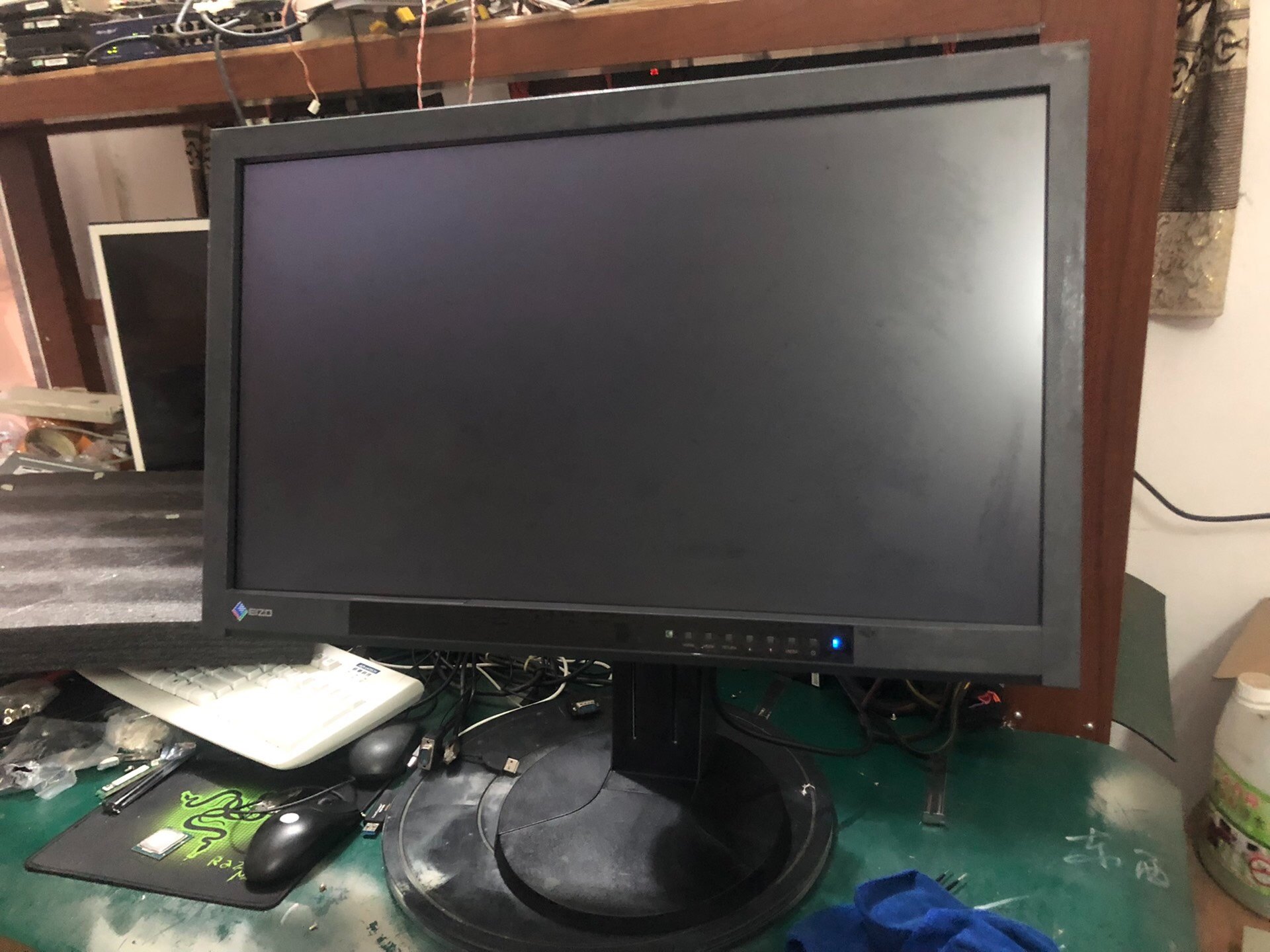 艺卓EIZO CG276 27寸完美屏 。传说中的纯牛奶白色议价