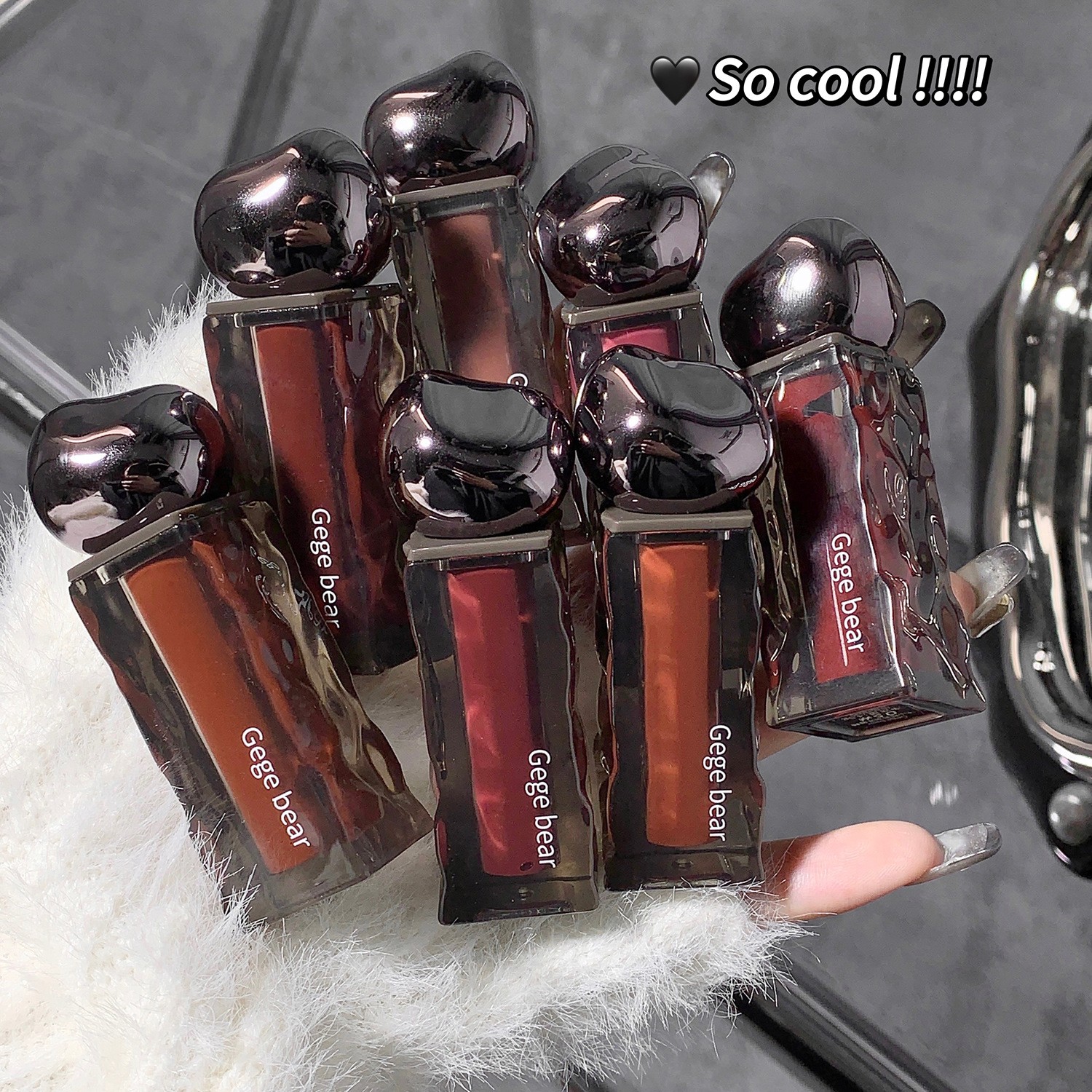 LINGCHU爆款镜面水光唇釉口红