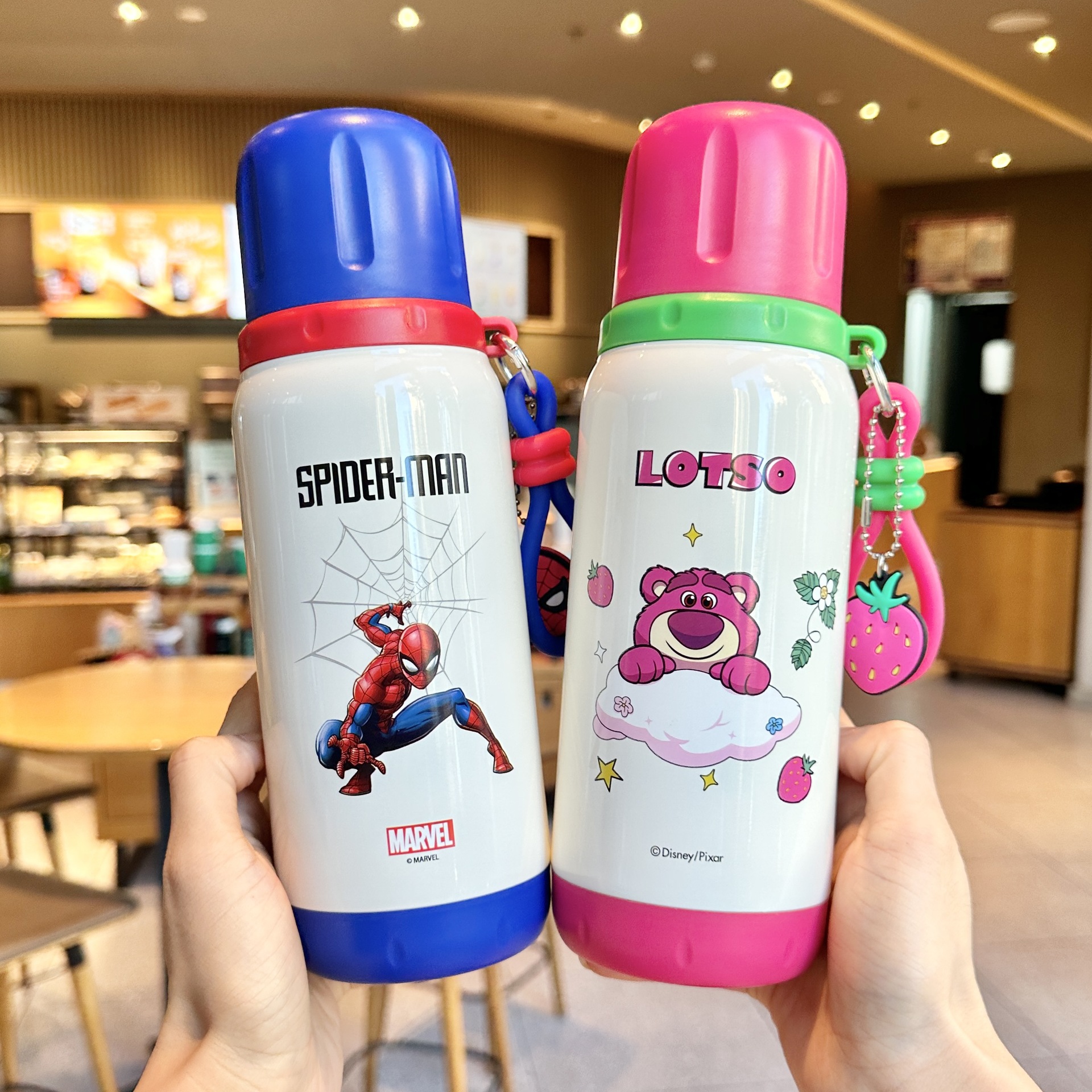 草莓熊儿童保温杯316不锈钢男孩上学专用吸管水壶学生水杯子