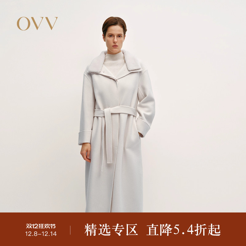 随附腰带 羊毛面料 毛领设计