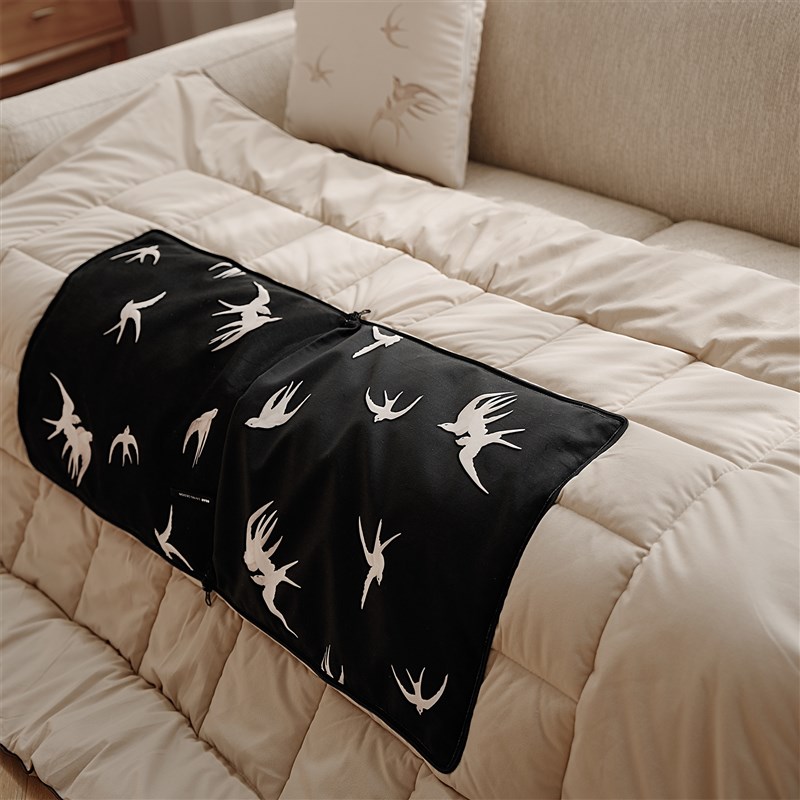 燕南飞复古时尚手拎抱p枕被子汽车沙发盖毯二合一办公室午睡多功