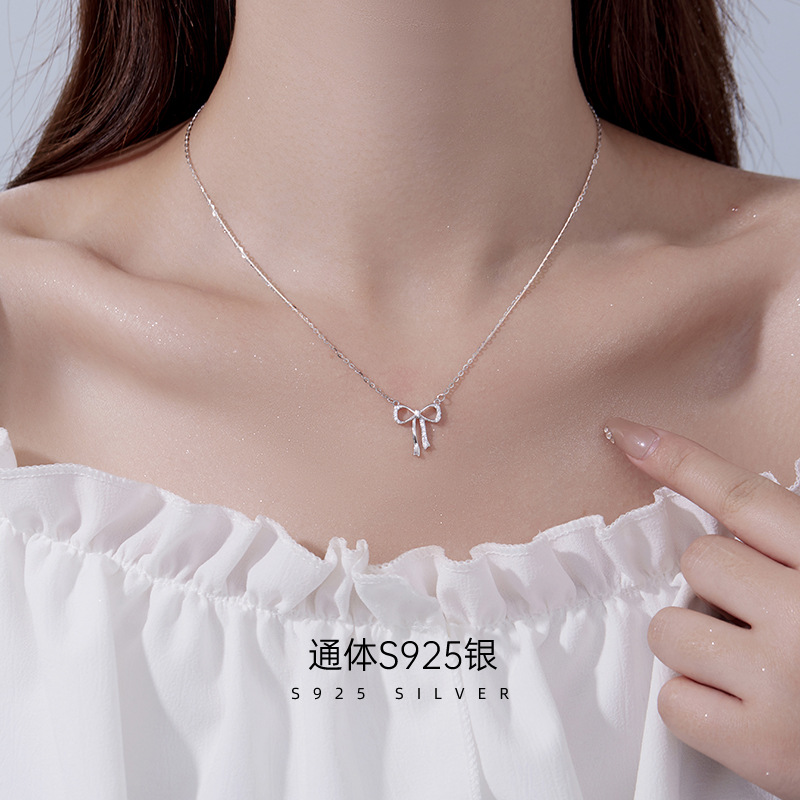 S925银简约镶钻蝴蝶结项链