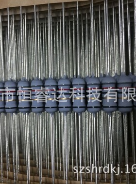厂家直销编带5%直插五环保险绕线电阻2WS-82R 82ohm 82欧 3*10mm