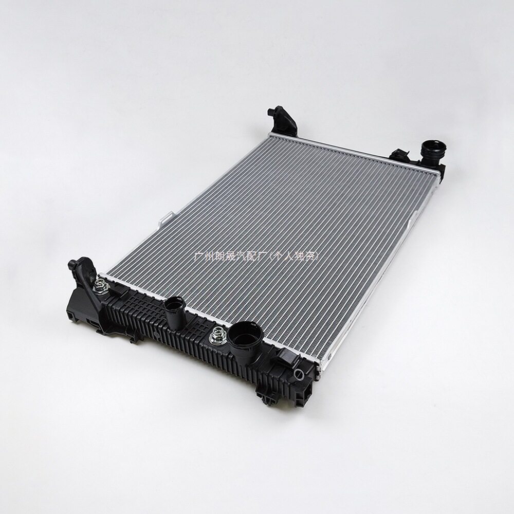 奔驰W204 C204 W212 A207 C207 X204冷却液散热器汽车配件铝散热