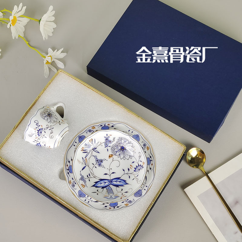 跨境厂家直销蓝洋葱系列甜点盘下午茶咖啡杯精致骨瓷餐厅餐具杯碟