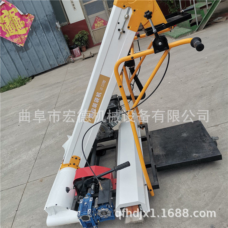 高粱谷子装袋机 手推式汽油收谷装袋机 自走式粮食干果收集机