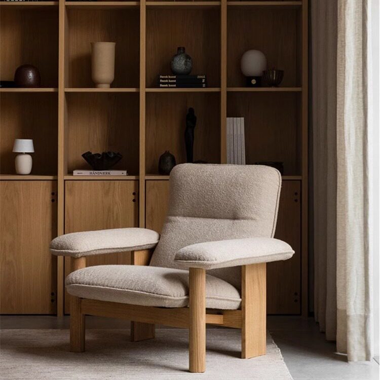 北欧简约实木单人沙发椅客厅阳台休闲椅中古样板间布艺单椅洽谈椅