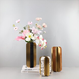 北欧创意高级感金属马毛插花花瓶装饰摆件客厅玄关卧室家居装饰品