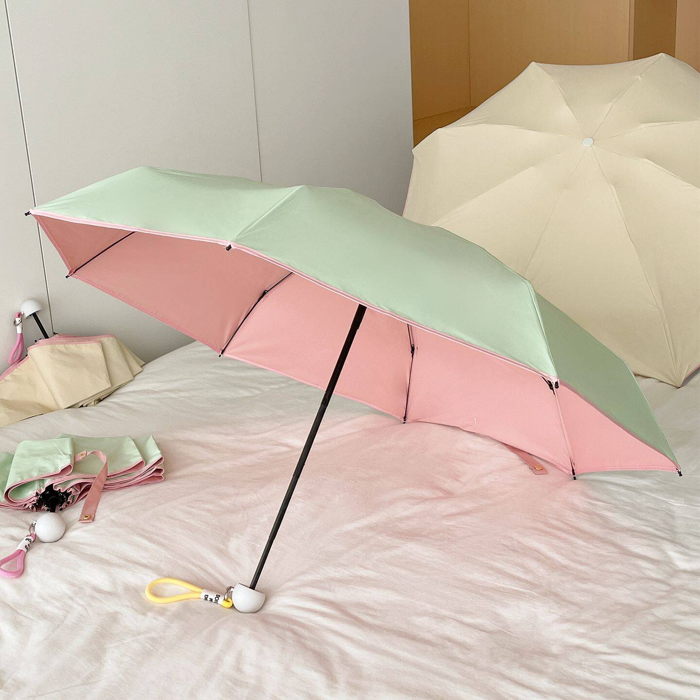 女款彩胶五折小巧超轻折叠晴雨两用遮阳防晒防紫外线伞