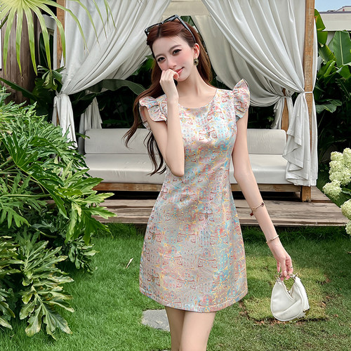 2026夏新款提花高级感小个子千金感贵系衣服女装短裙气质连衣裙