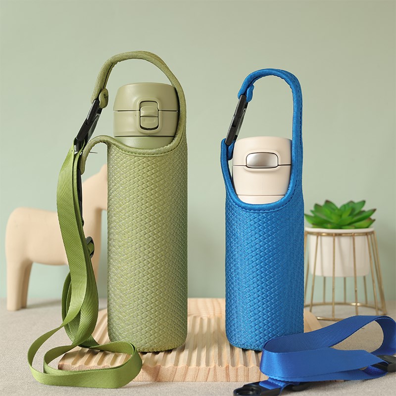 日本孔雀保温杯套500ml400毫升316L不K锈钢水壶保护套斜挎背带通