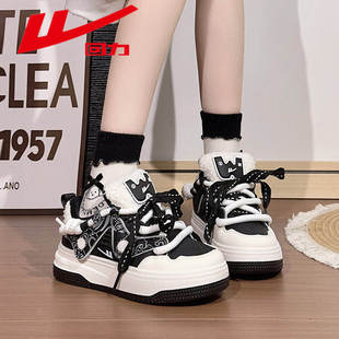 回力爆款加绒二棉鞋女2026年春季新款黑白熊猫板鞋厚底保暖大头鞋