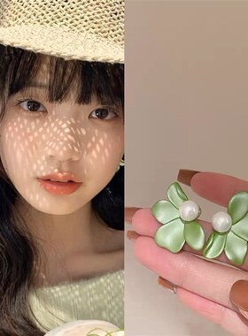 半夏无耳洞法式绿色花朵仙气森蚊香盘耳夹超仙百搭气质简约款