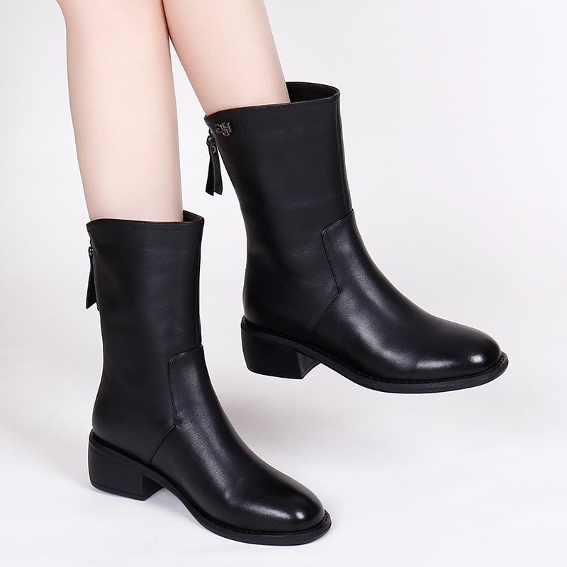 真皮短靴女2023年新款中筒后拉炼英伦风春秋加绒粗跟马丁靴子方头