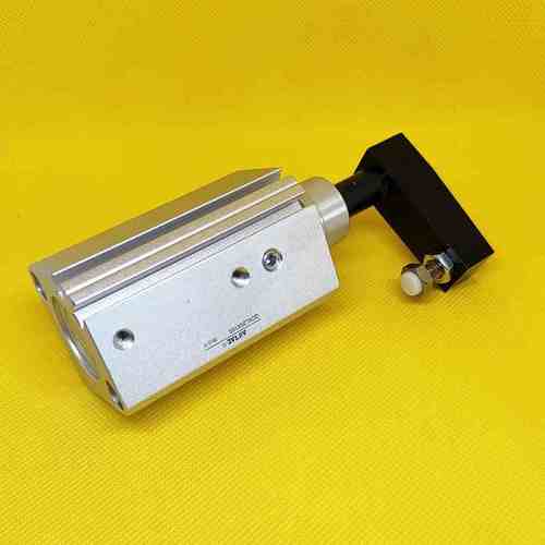 左旋QCKL32X10S亚德客QCKL40X20S回转夹紧气缸右旋QCKR32X30S/50S