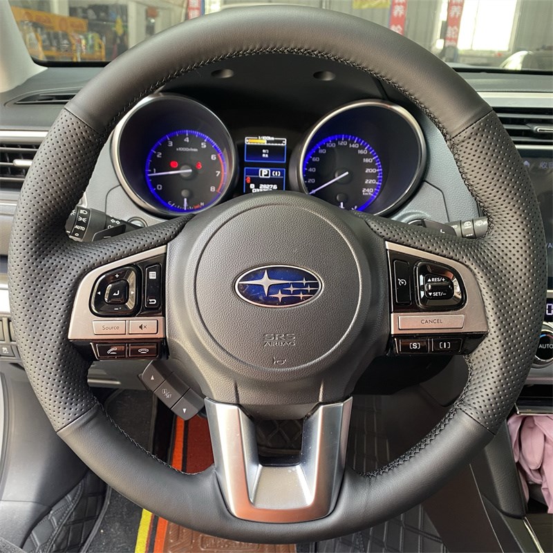 2021款斯巴鲁XV傲虎14款森林C人把套力狮翼豹专用真皮手缝方向盘