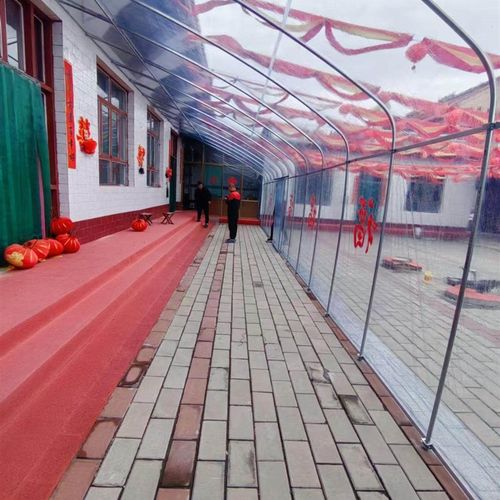 农村简易阳光房门前暖棚骨架半坡自建平房保温暖棚材料简易阳光房