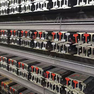 郑州钢轨制梁厂轨道钢工厂直供全国发货欢迎广大客商前来订购