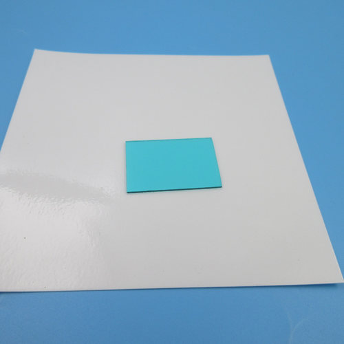 365nm-605nm通过蓝玻璃双面镀膜滤光片可见光高透镜片可定制尺寸