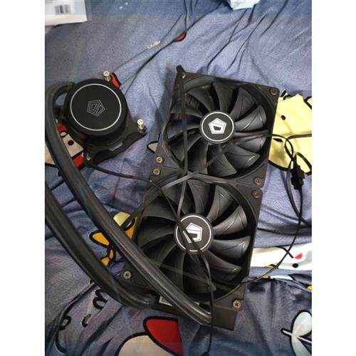 议价Idcooling240水冷,正常使用,拆机换下,成色还可以