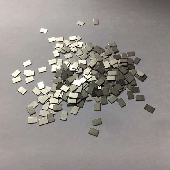 点焊镍片 护板贴片4*2.5*0.3mm 镀镍钢片 点焊片五金片SMT 贴片