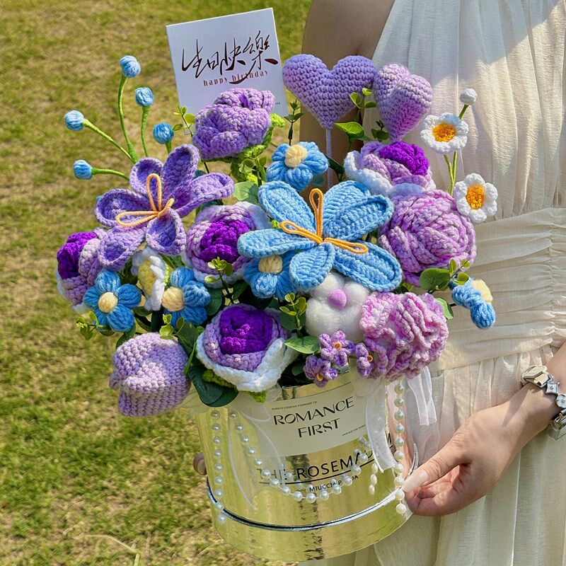 针织毛线花束铃兰向日葵手工编织成品送女生闺蜜高级感生日礼物