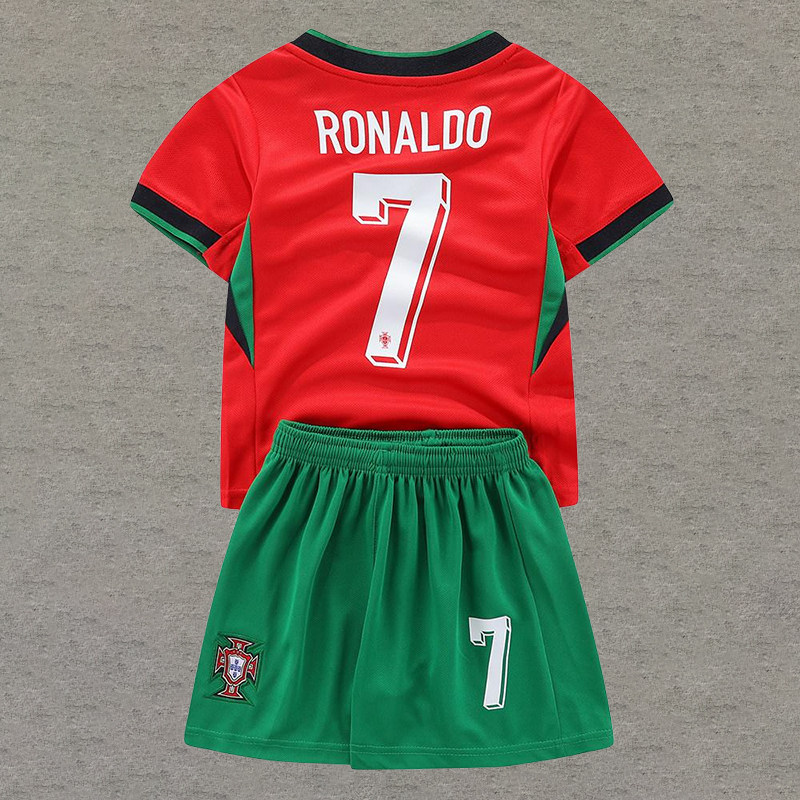 皇马C罗7号球衣儿童皇家马德里足球服红色Madrid Ronaldo jersey图片