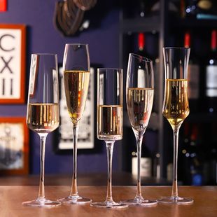 玻璃情侣新水晶香槟杯气泡酒结婚对葡萄酒杯创意家用高脚杯 杯套装