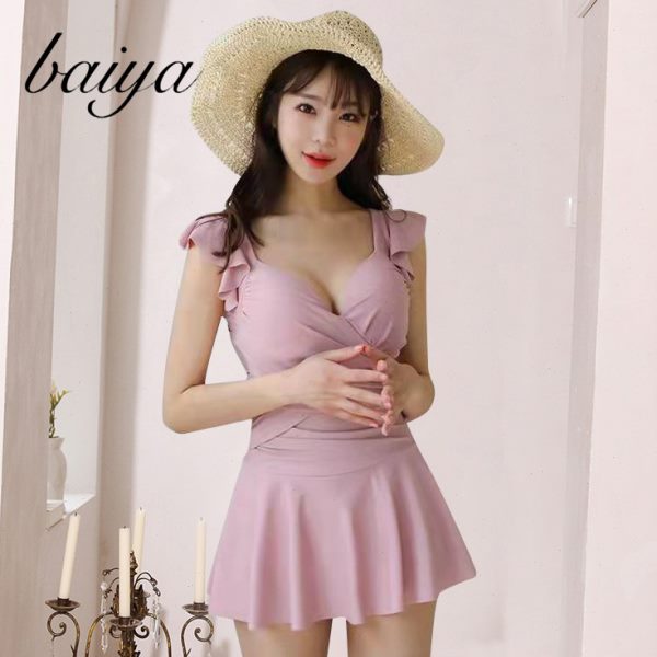 保守夏季新款小胸聚拢遮肚显瘦连体泳衣女欲2025度假纯泳装裙式风