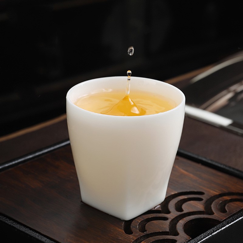 冰种羊脂玉茶杯天圆地方高档主人杯德化白瓷功夫品茗杯个人专用