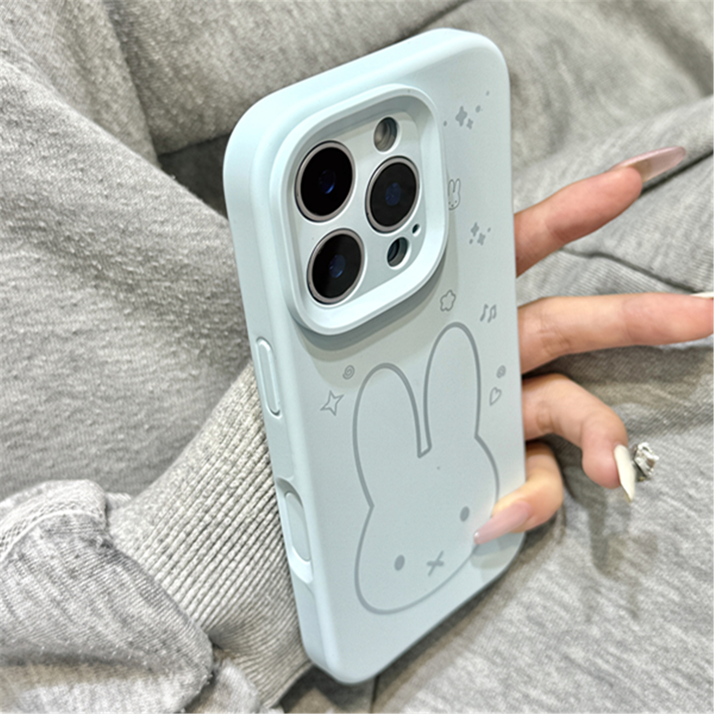 简约风可爱线条兔兔适用于iphone17promax苹果16手机壳15新款14pro女13少女心17Air磨砂液态硅胶创意防摔套