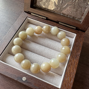 和田玉有棉且末糖白手串12mm