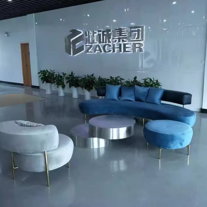 北欧轻奢金属弧形沙发