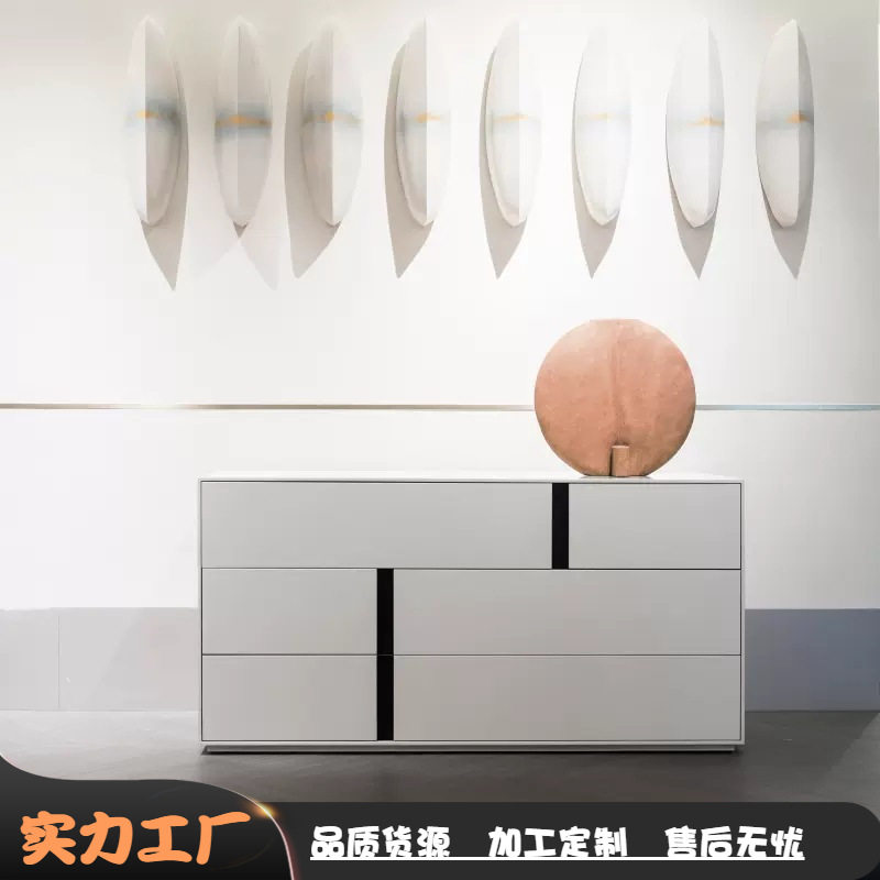 现代简约黑白条餐边酒柜一体
