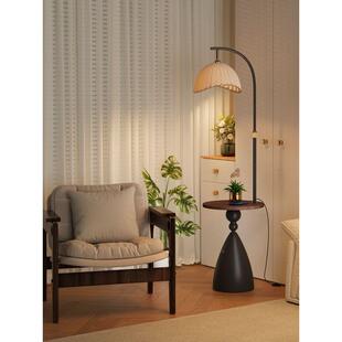 新款美式落地灯客厅沙发边氛围感中古风卧室床头置物一体立式台灯