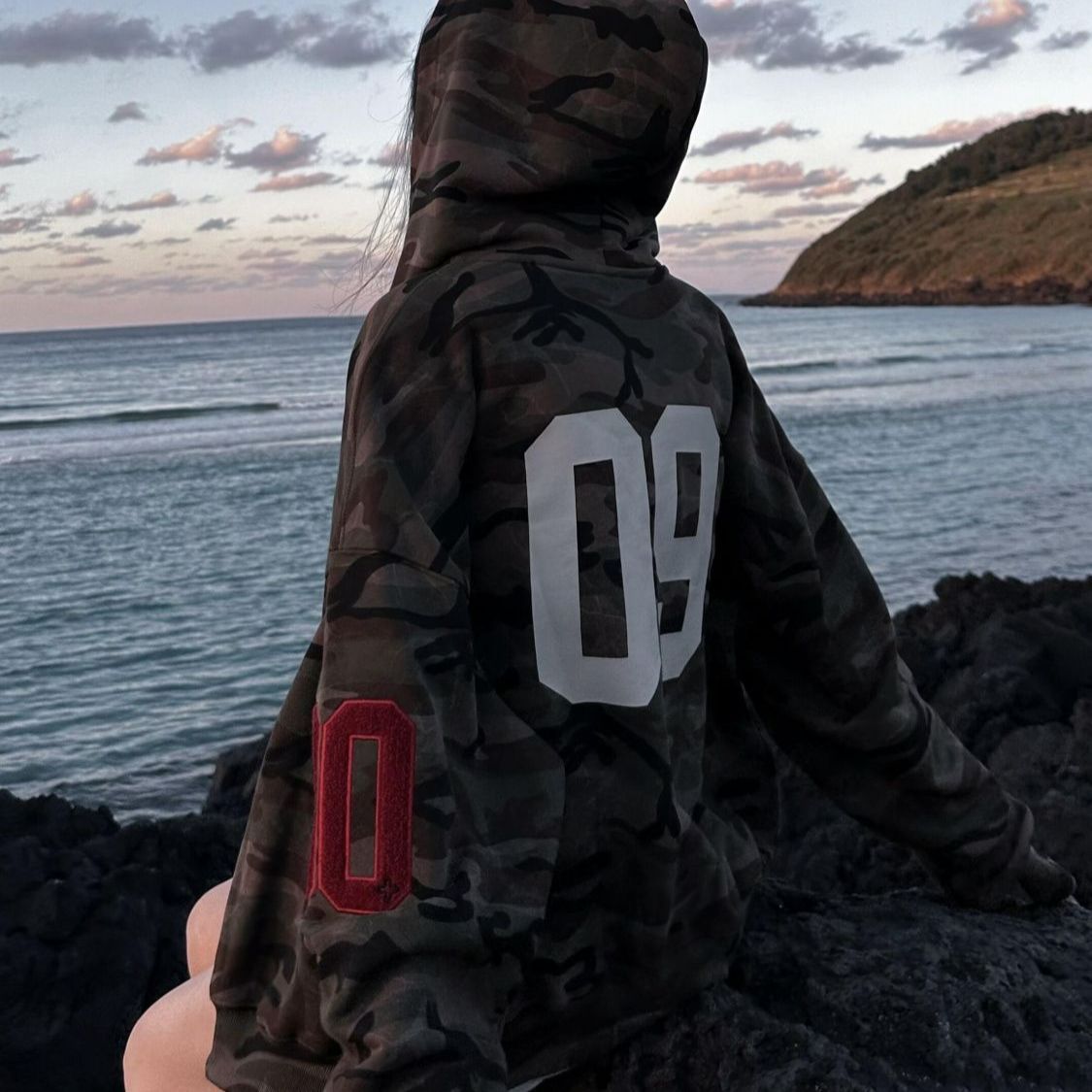 太帅啦!!!2025美式复古学院风开衫连帽卫衣女INS超火外套休闲百搭