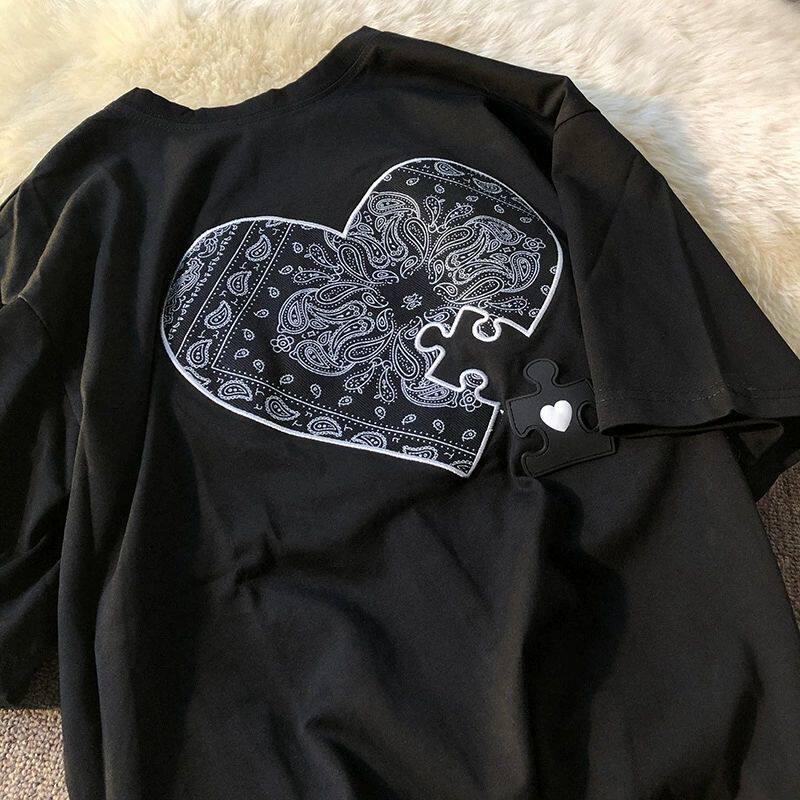 原宿风暗黑系爱心印花炸街上衣男女ins国潮夏季新款学生情侣装t恤