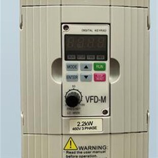 2.2KW VFD007M43B 1.5KW0.75调速器 VFD015M43B 变频器VFD022M43B