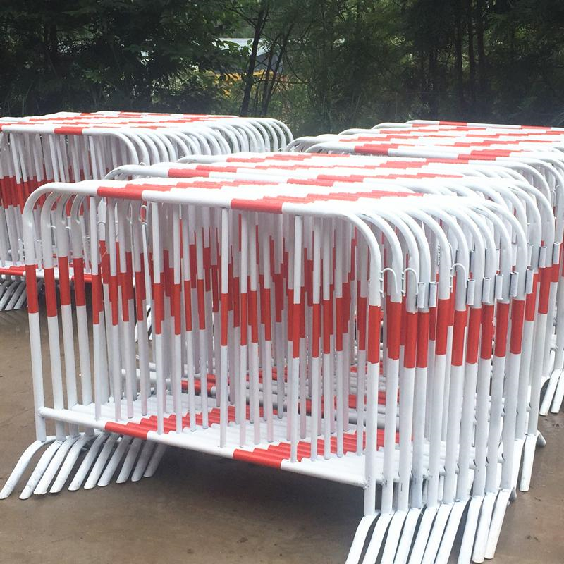 不锈钢铁马护栏防撞移动栏杆马拉松市政施工隔离安全防护围栏定做