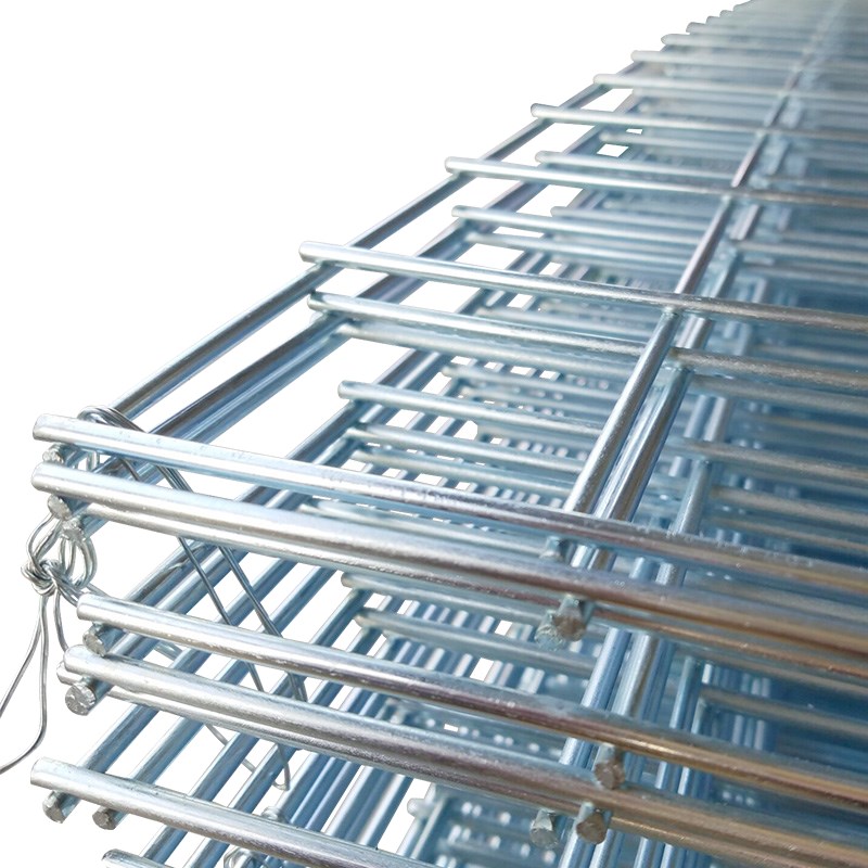 镀锌铁丝网片网格电焊网养殖网铁丝网围栏网片鸡鸽兔笼狗笼饰品架