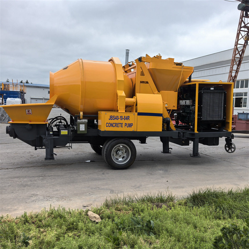混凝土搅拌机输送泵 车载搅拌一体拖泵 混凝土搅拌输送泵一体车