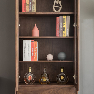 北欧黑胡桃木全实木玻璃门书柜日式轻奢展示立柜橡木收纳书架