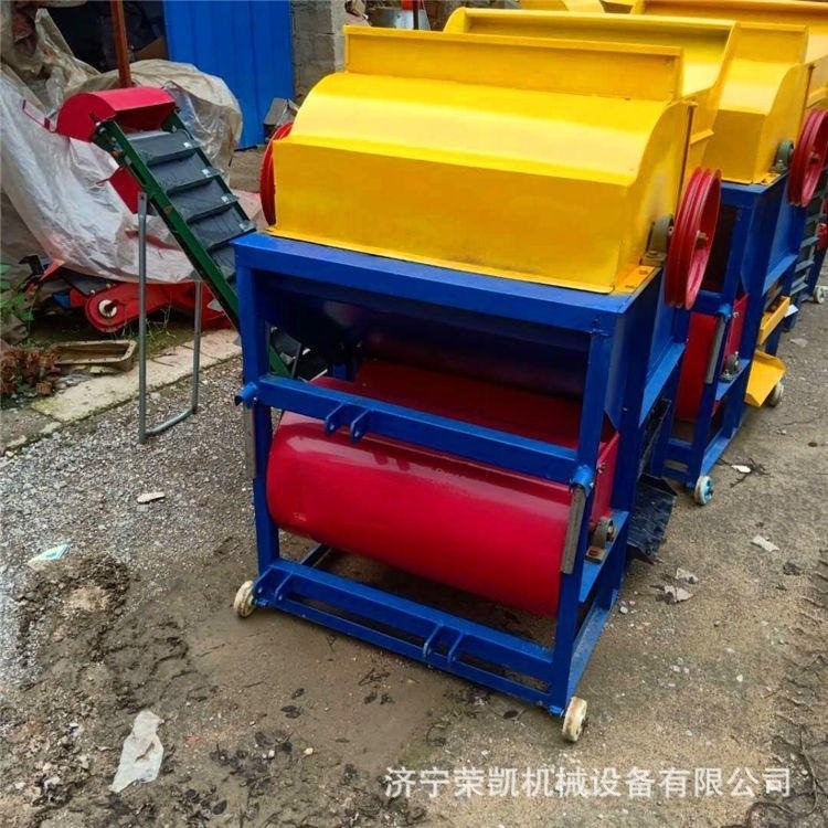 移动牵引柴油花生摘果机 40型花生粉碎秧果分离机广东花生摘果机