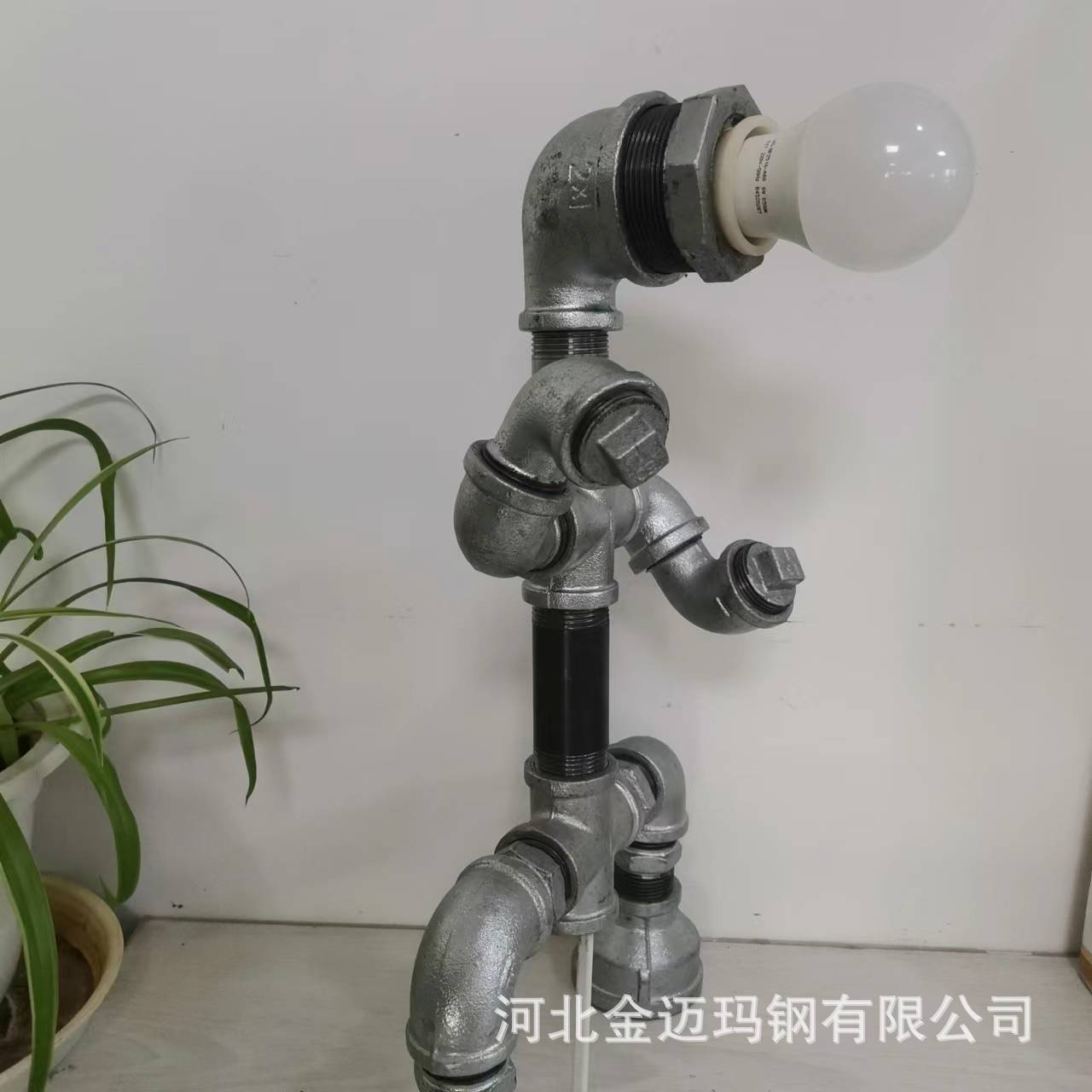 工业风LED充电创意机器人台灯